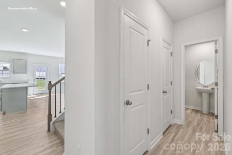 601 17th Avenue Drive NE Hickory NC 28601