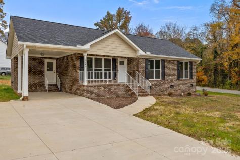 1280 N Shaver Street Salisbury NC 28144