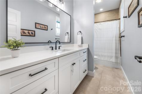 9 Ashe Park Circle Asheville NC 28806