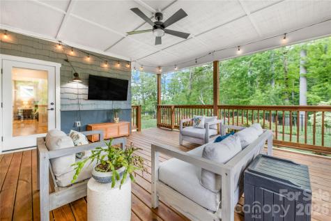 9 Ashe Park Circle Asheville NC 28806