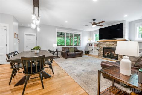 9 Ashe Park Circle Asheville NC 28806