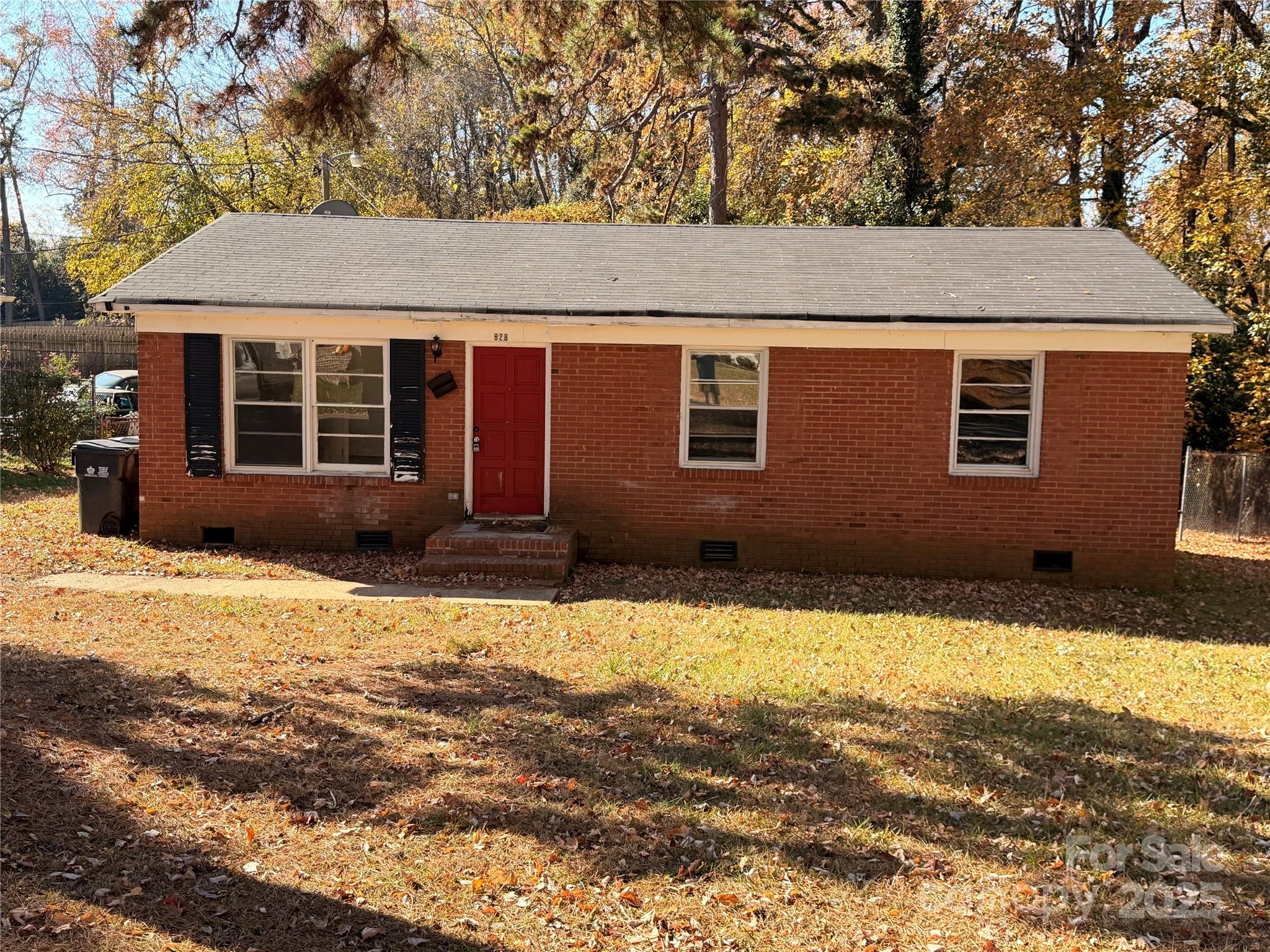 828 Tennyson Drive Charlotte NC 28208