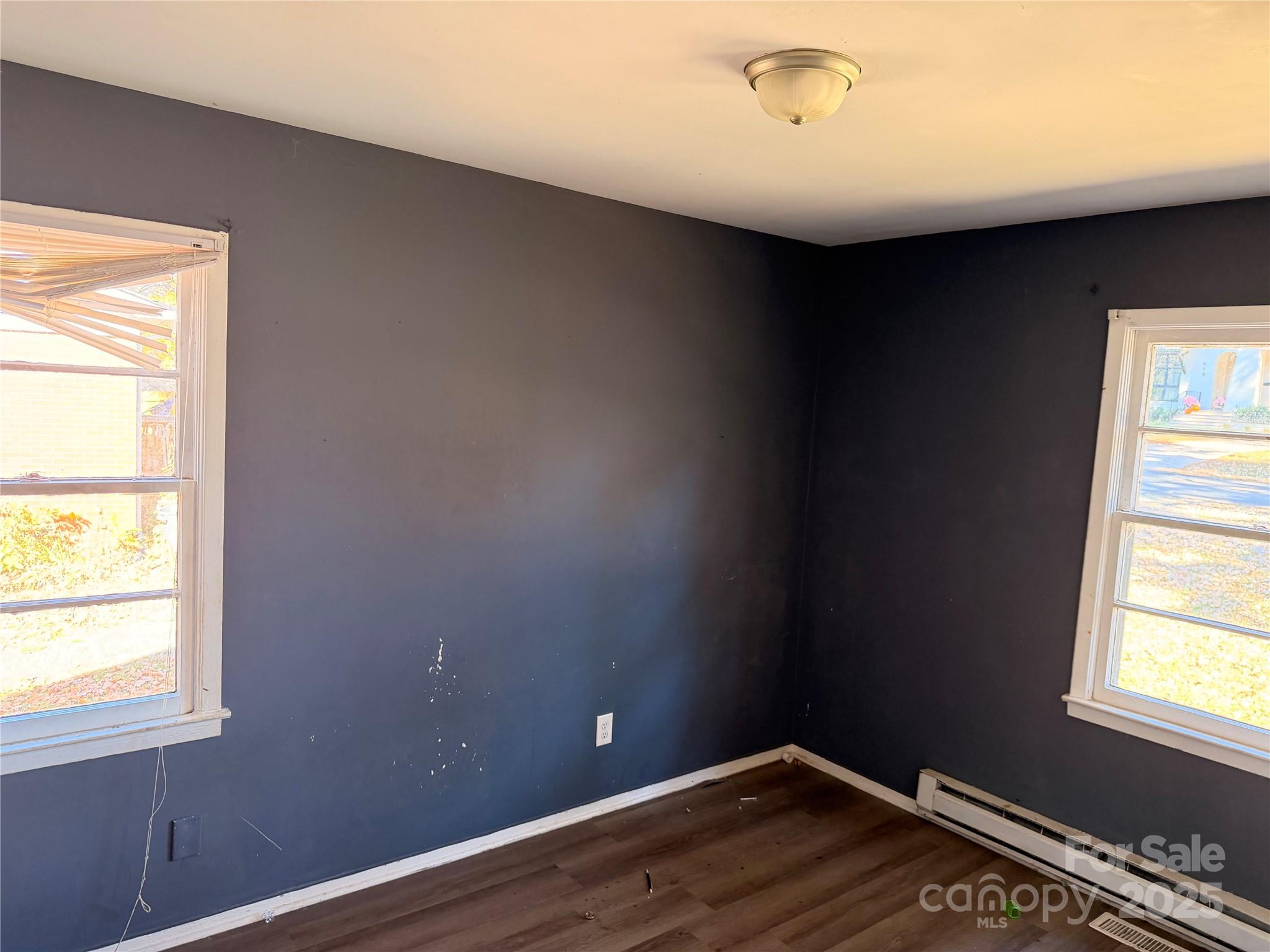 828 Tennyson Drive Charlotte NC 28208