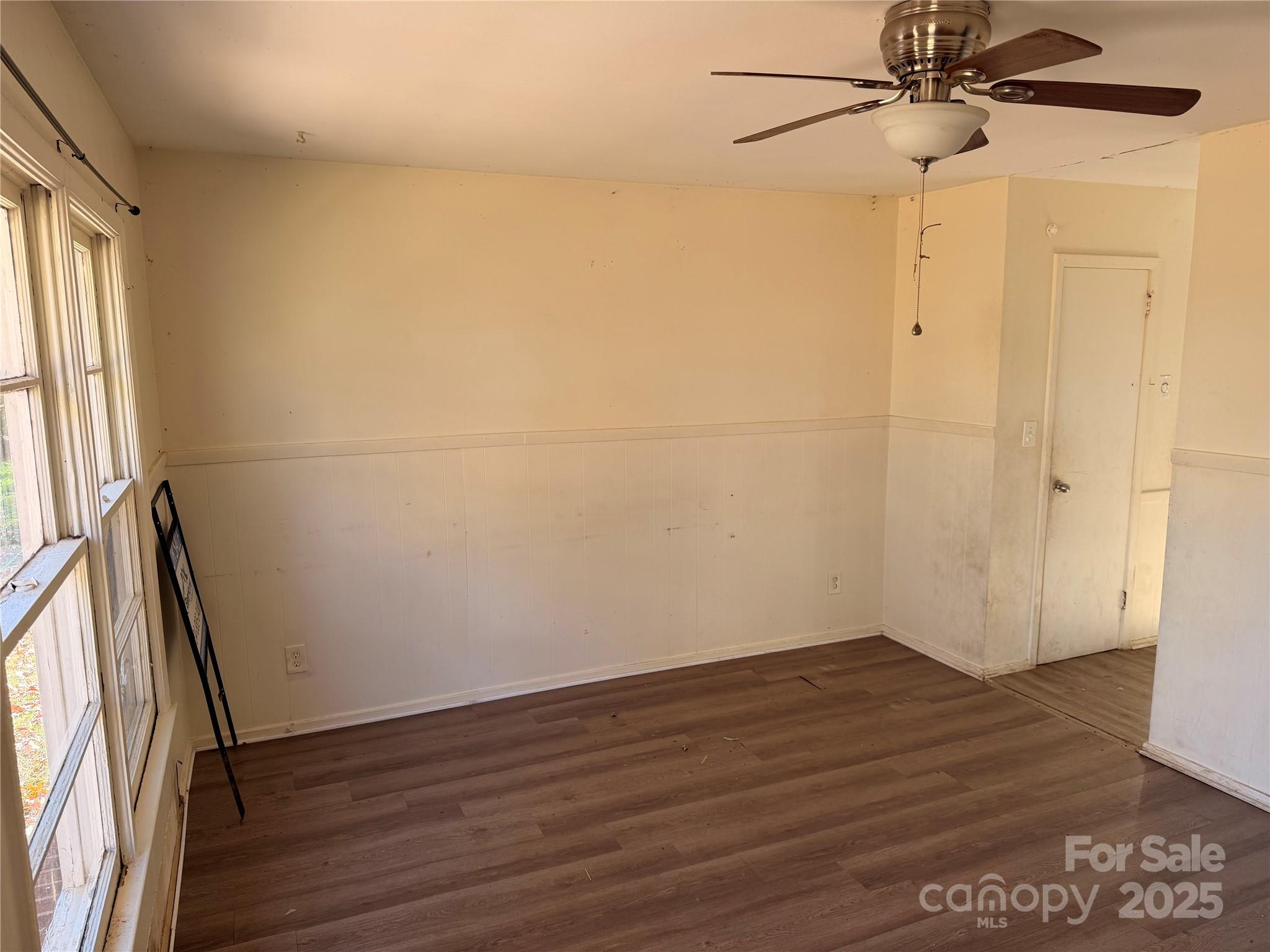 828 Tennyson Drive Charlotte NC 28208
