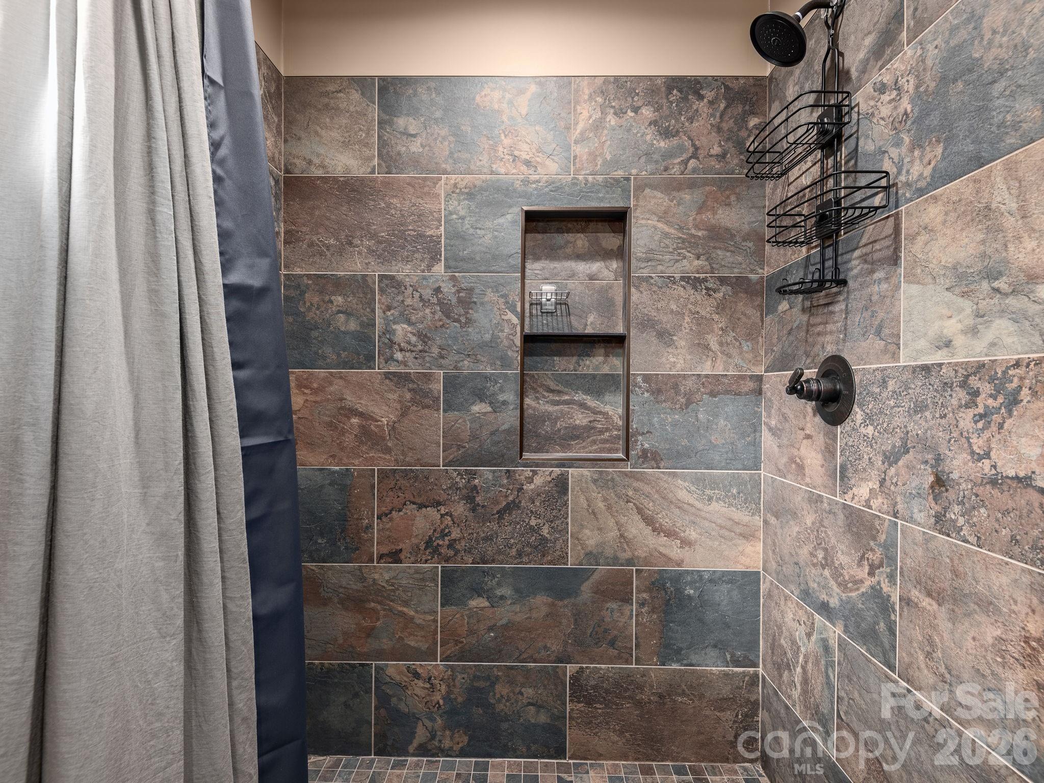 166 Harleys Cove Waynesville NC 28785