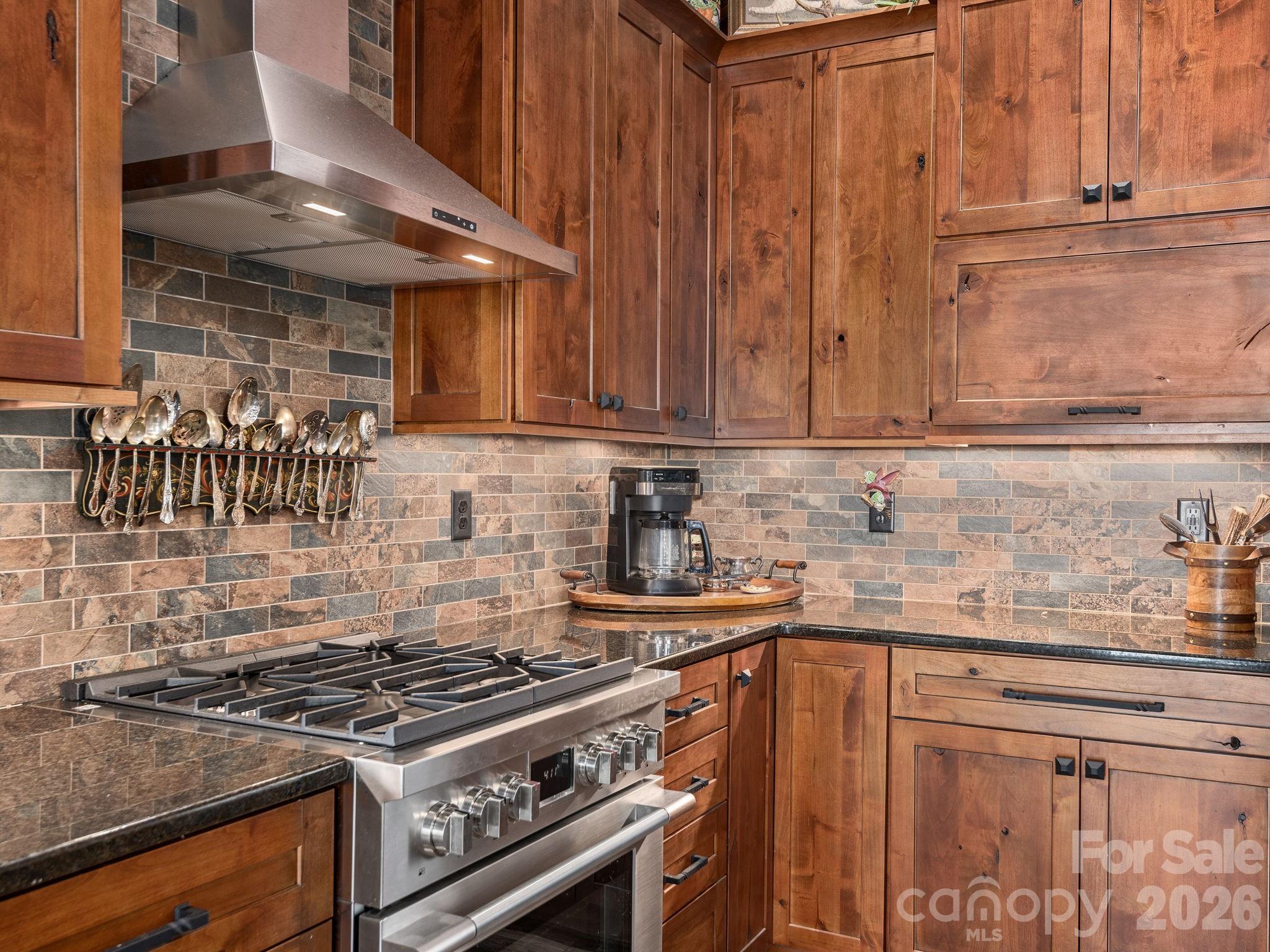 166 Harleys Cove Waynesville NC 28785