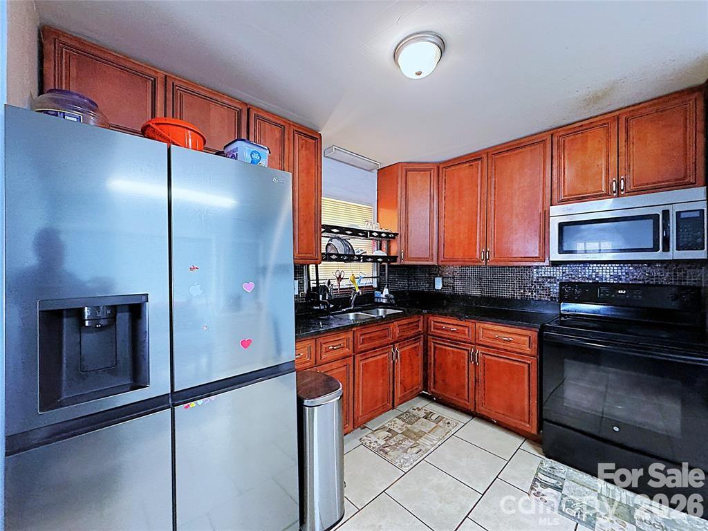 2209 Laura Drive Charlotte NC 28212