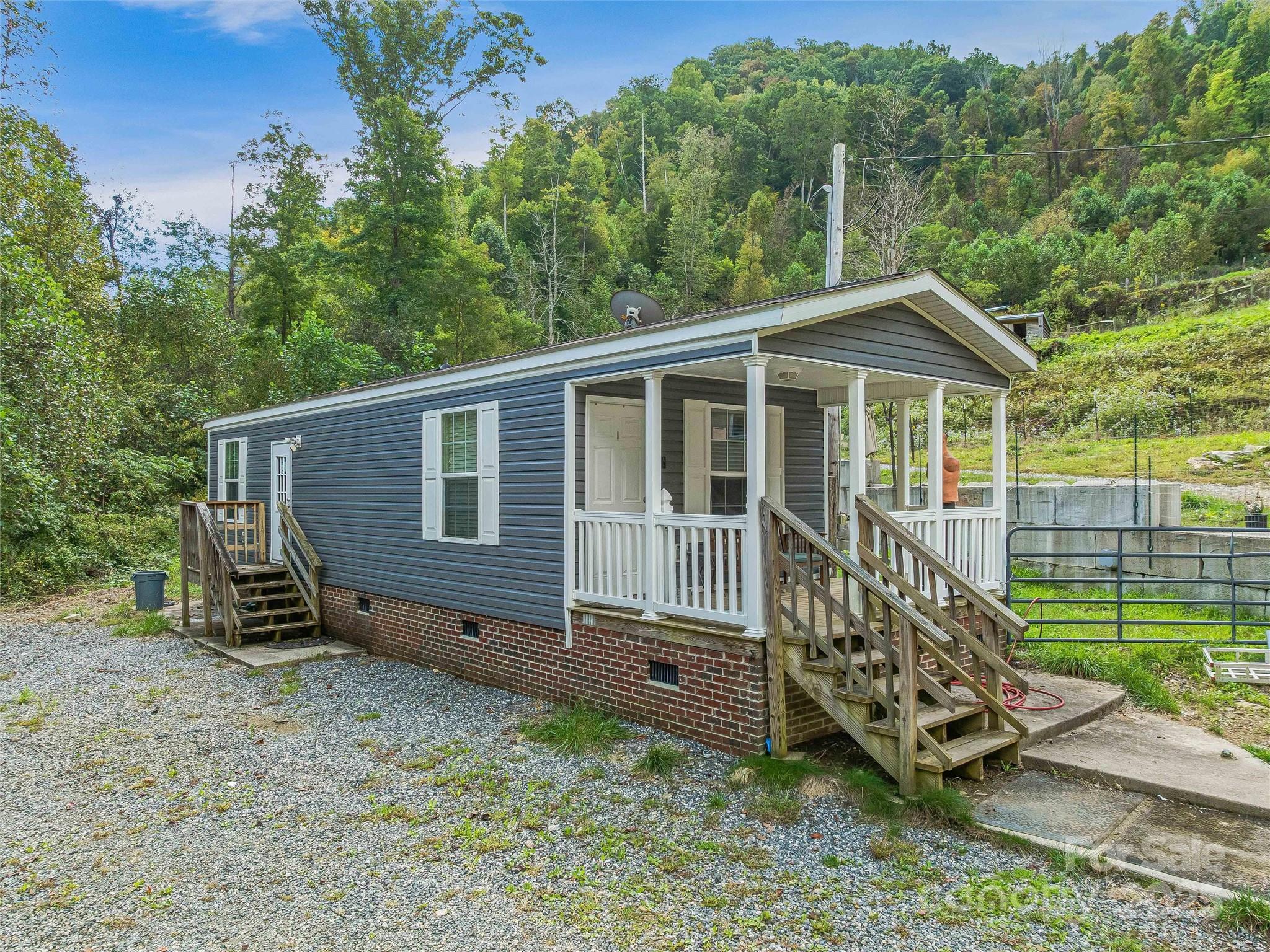 945 Roaring Fork Road Hot Springs NC 28743
