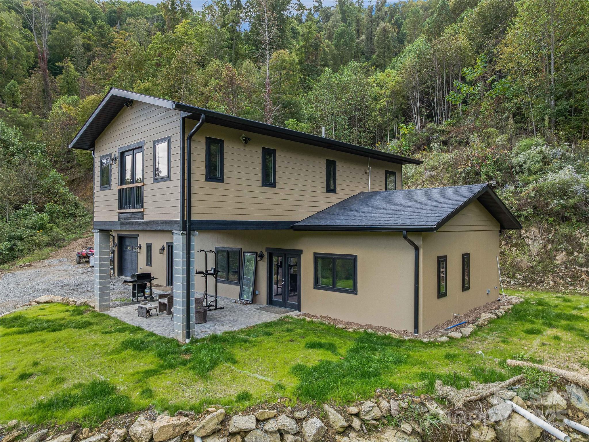 945 Roaring Fork Road Hot Springs NC 28743