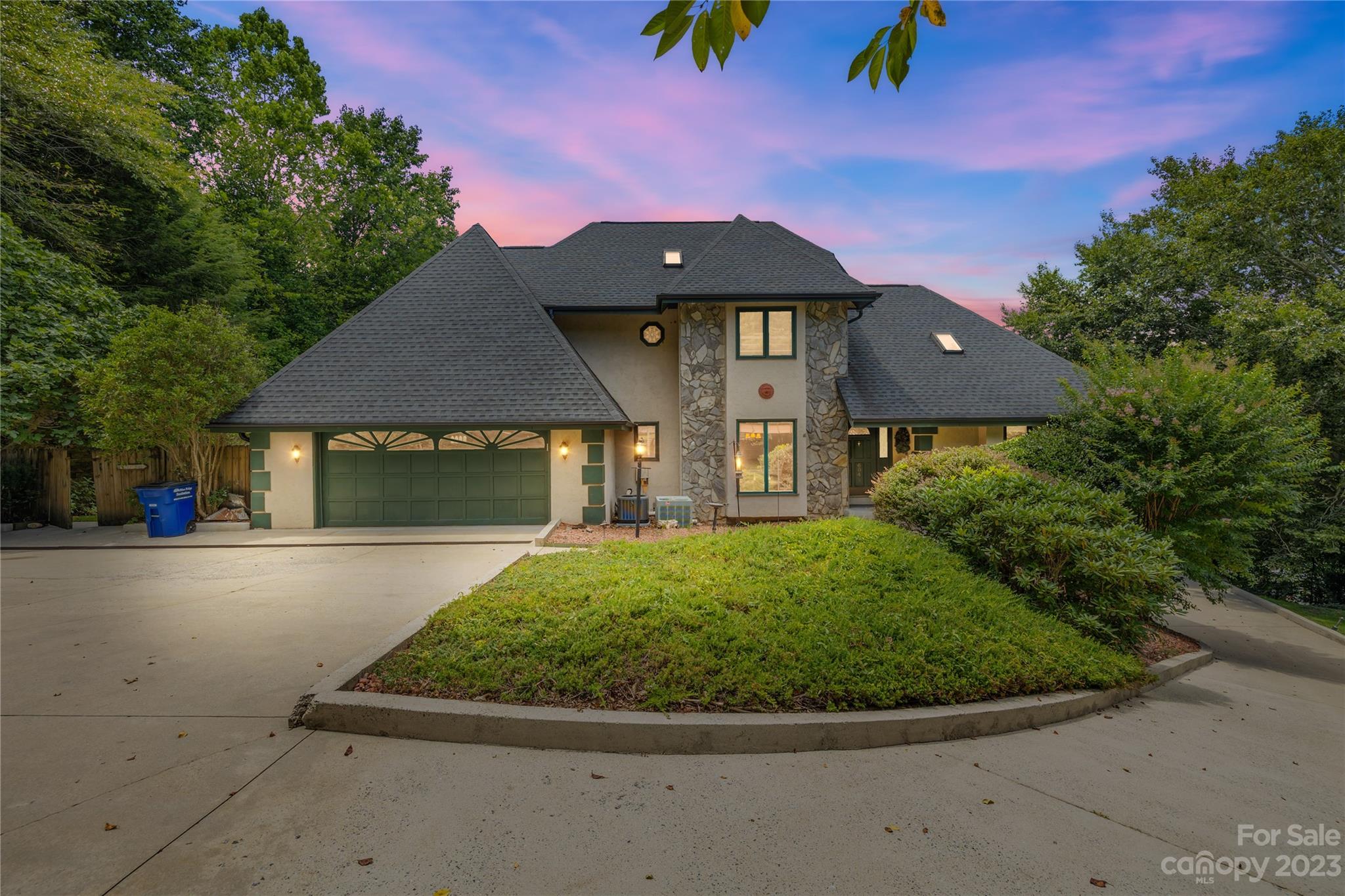 6041 Gold Creek Estate Drive Hickory NC 28601
