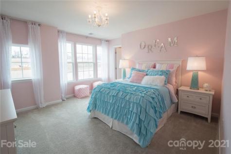 10817 Parkhall Drive Harrisburg NC 28075