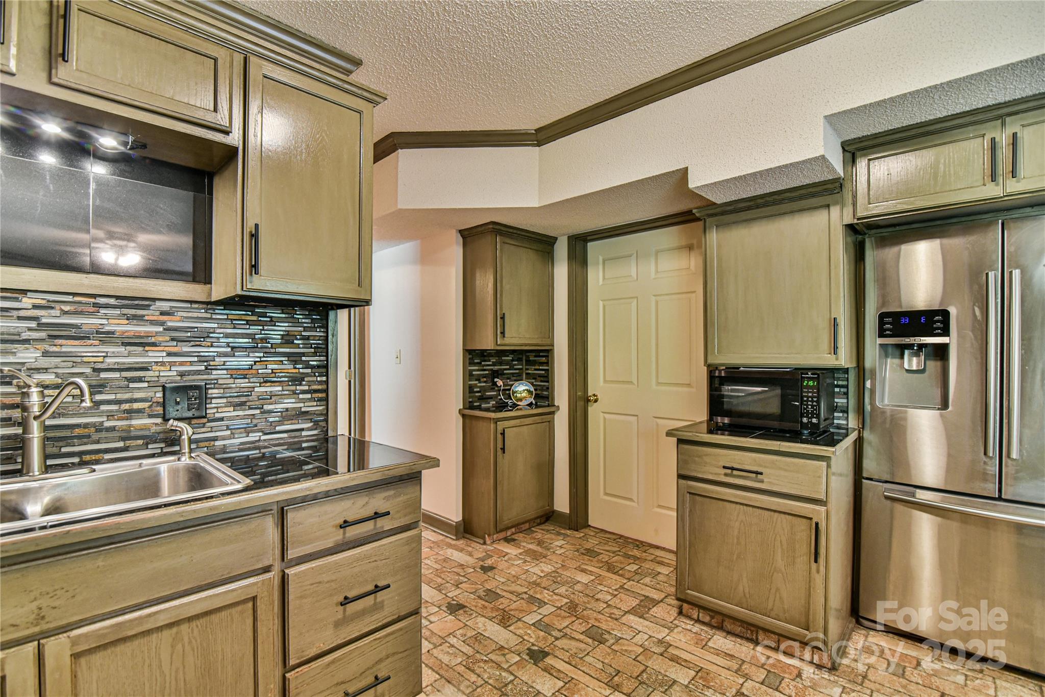 145 Fox Glen Drive Arden NC 28704