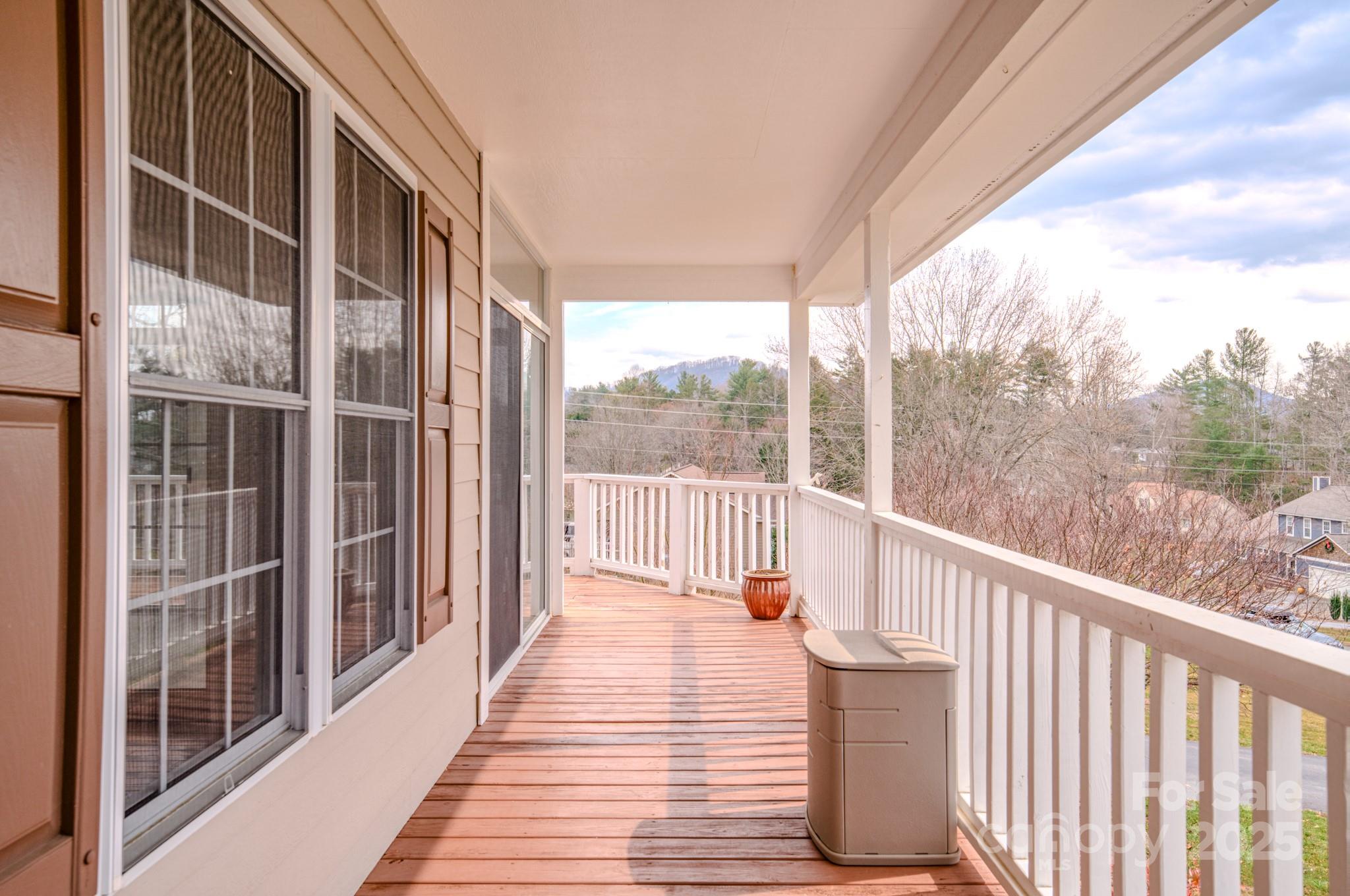 17 Mallory Meadows Court Arden NC 28704