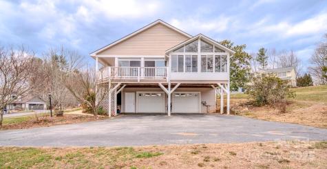 17 Mallory Meadows Court Arden NC 28704