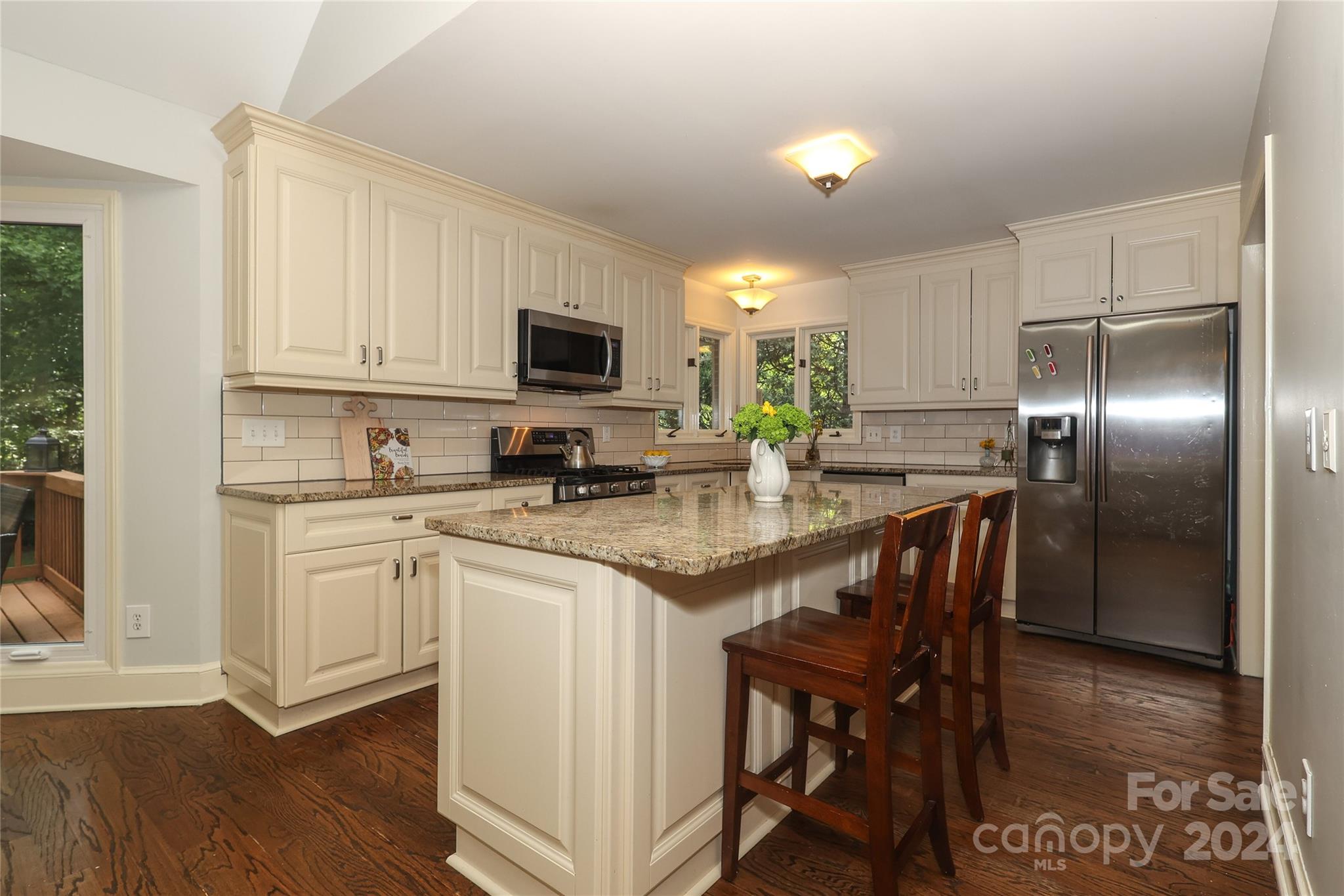 6552 Shaftesbury Road Charlotte NC 28270