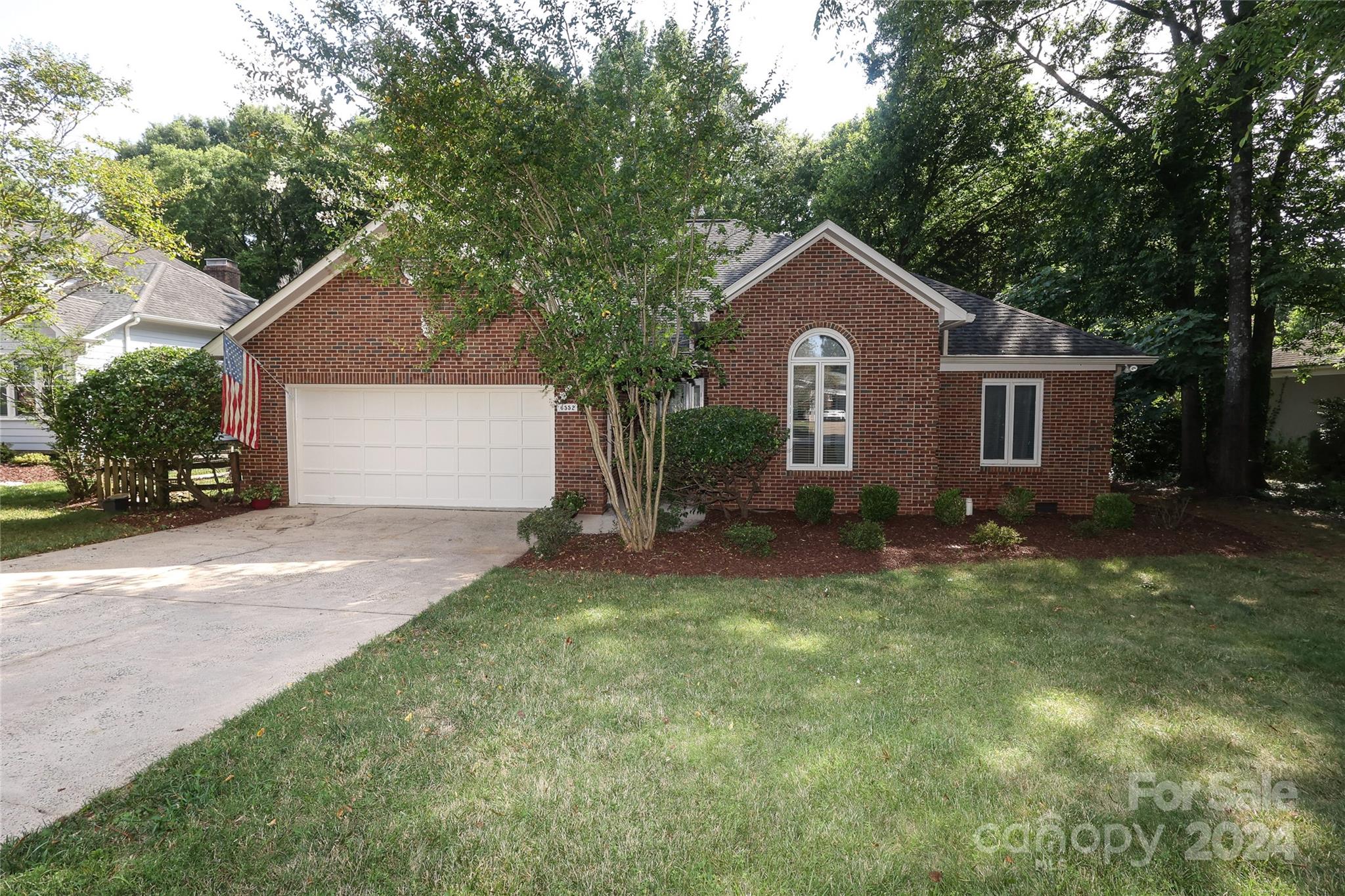 6552 Shaftesbury Road Charlotte NC 28270