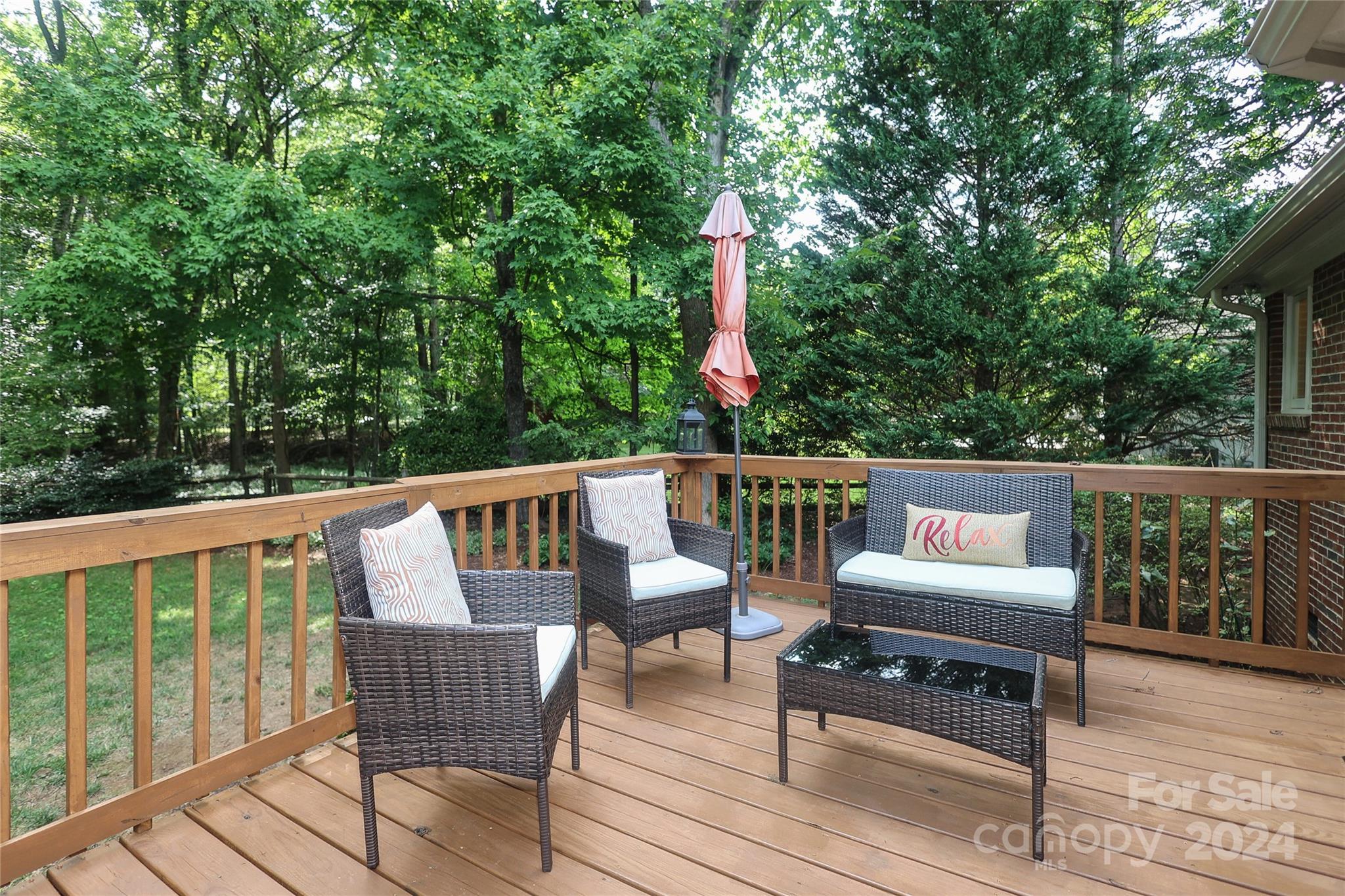 6552 Shaftesbury Road Charlotte NC 28270