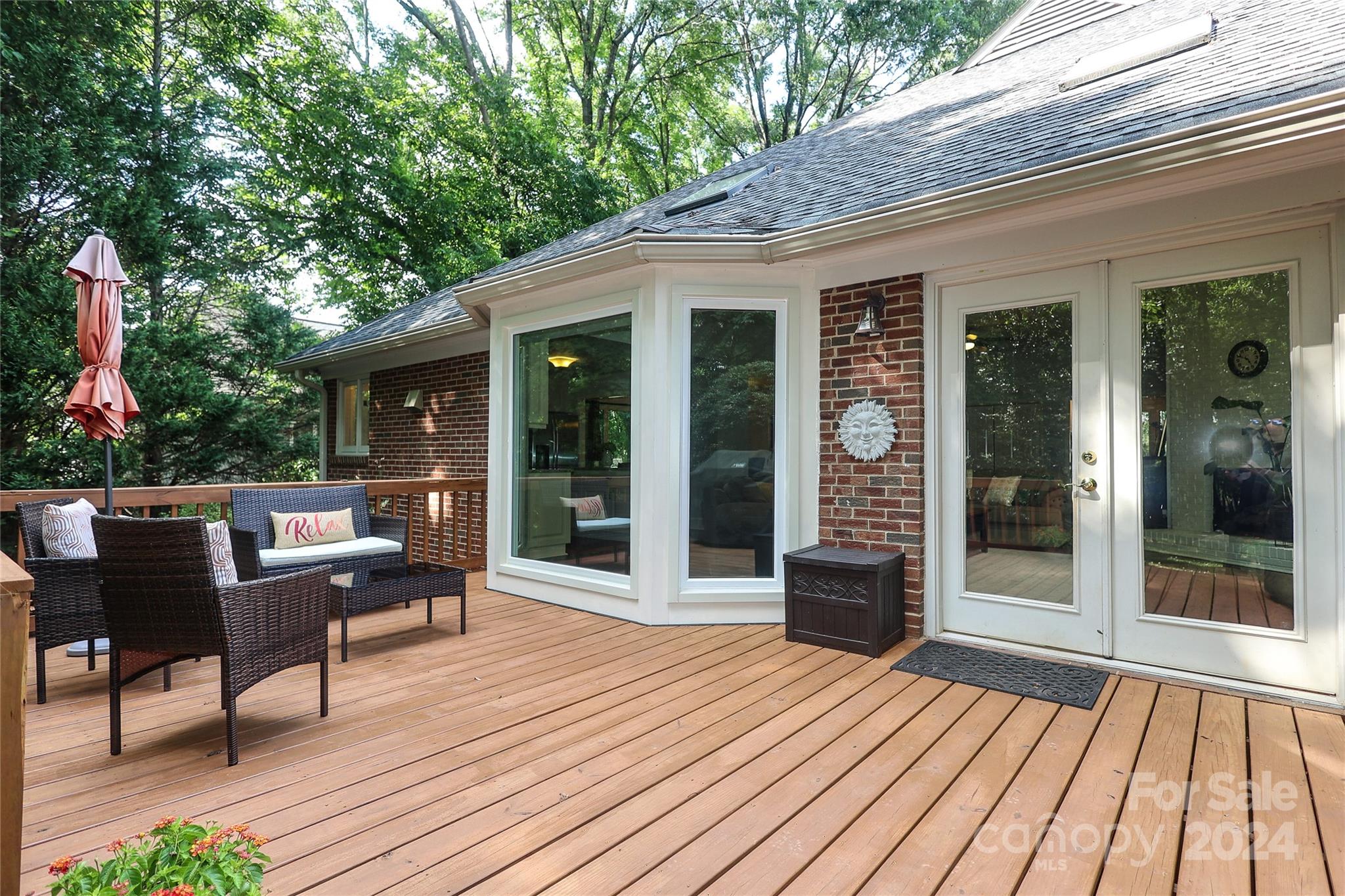 6552 Shaftesbury Road Charlotte NC 28270