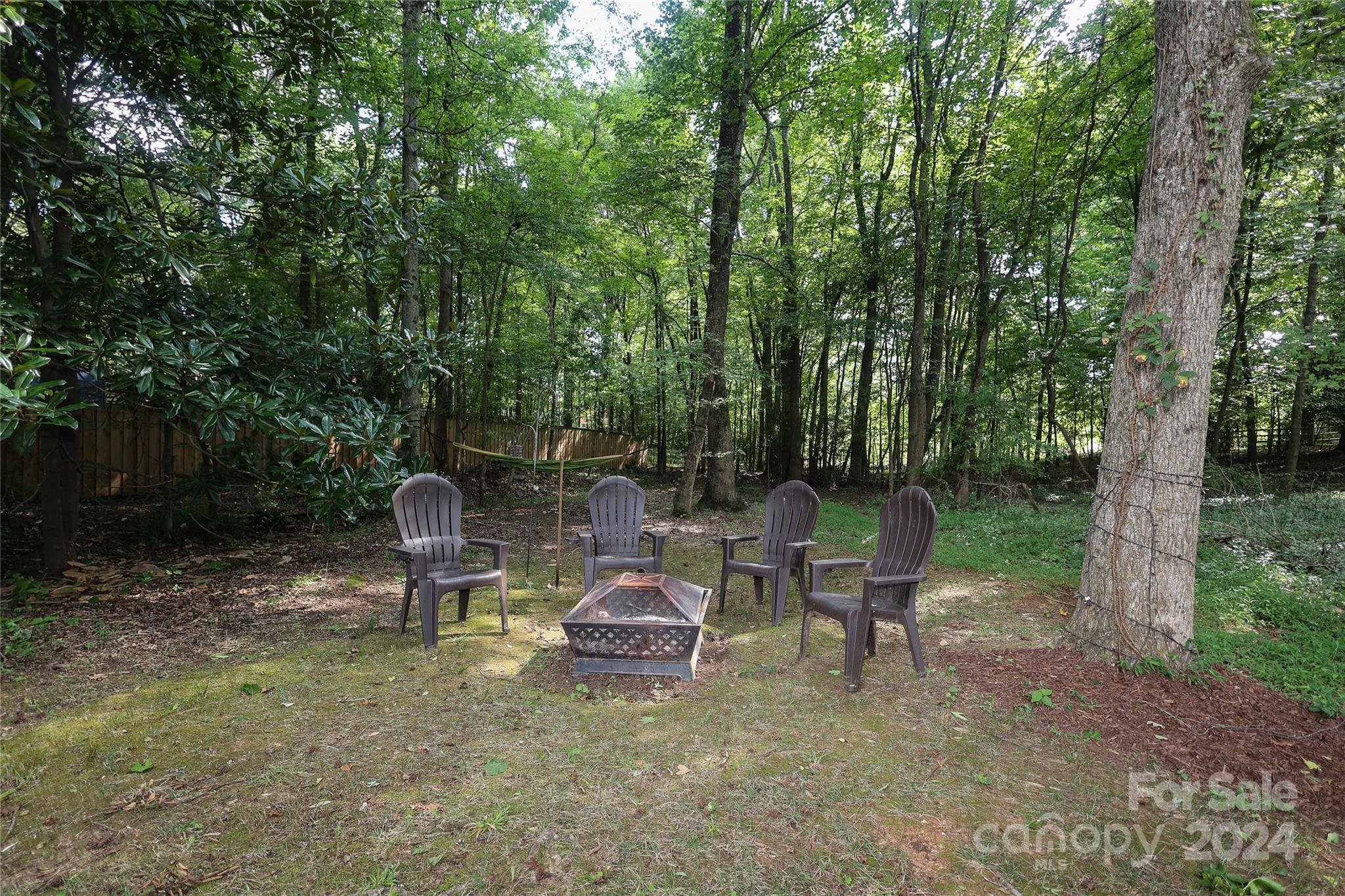 6552 Shaftesbury Road Charlotte NC 28270