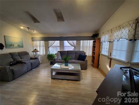 101 N Cardinal Drive New London NC 28127