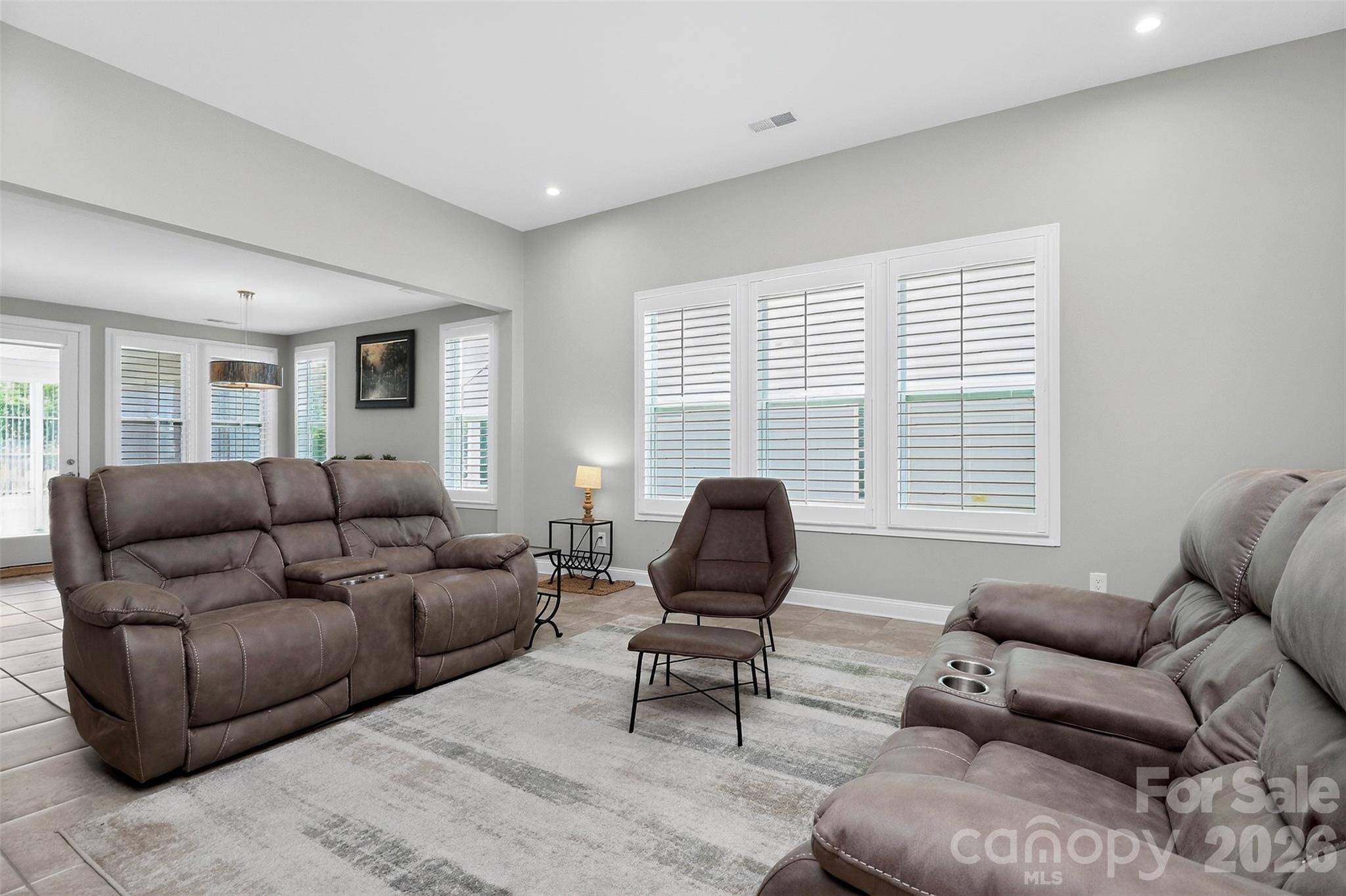 4122 Moxie Way Charlotte NC 28215