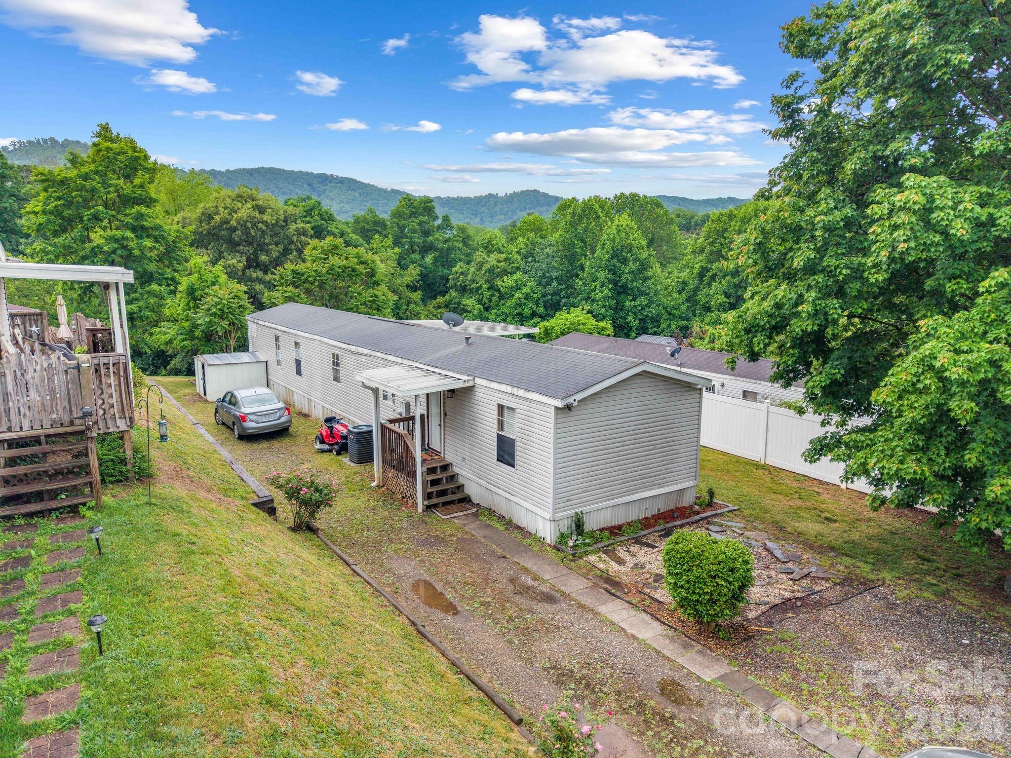 Candler NC, 15 Spring Street