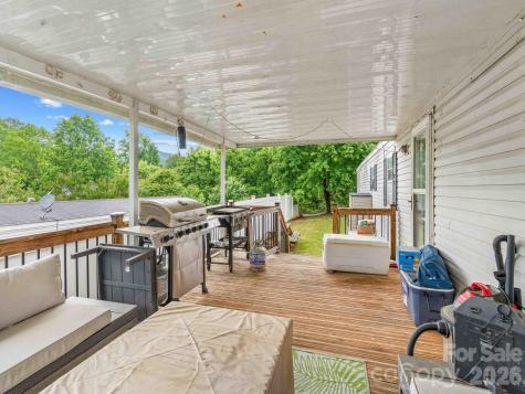15 Spring Street Candler NC 28715