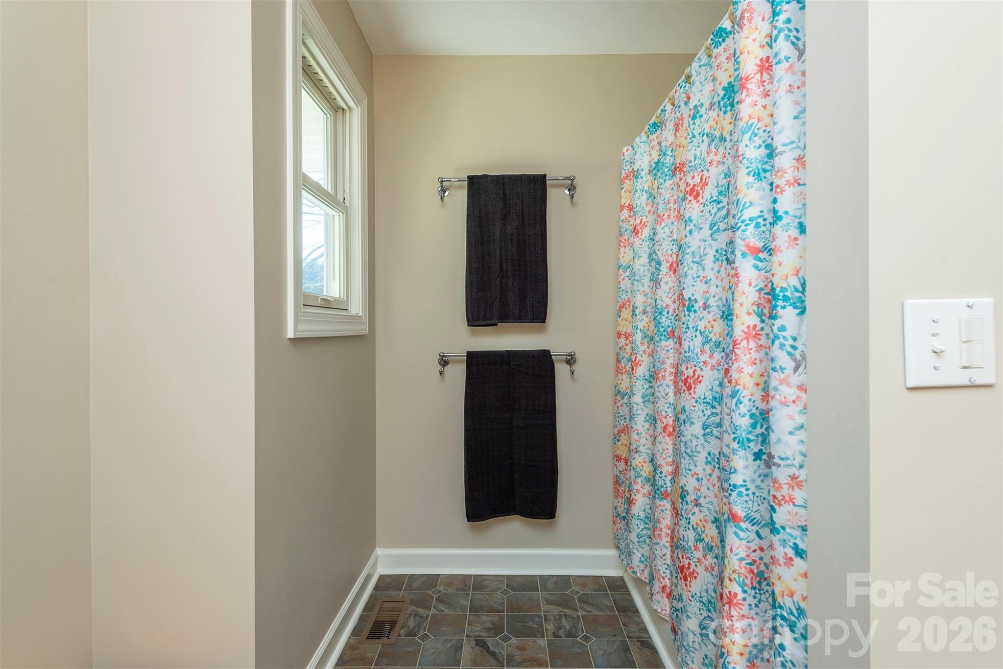 70 Midnight Lane Waynesville NC 28786