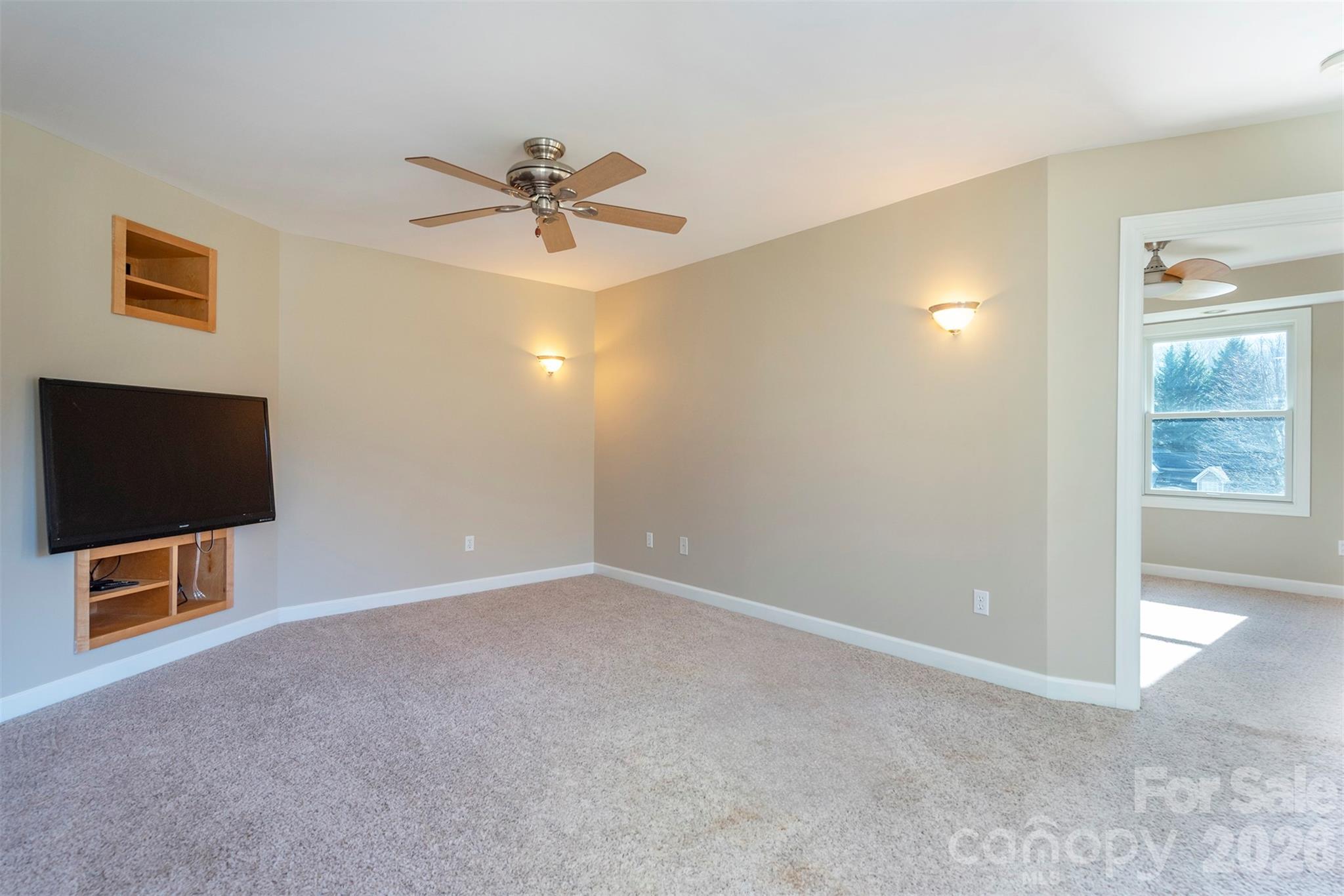 70 Midnight Lane Waynesville NC 28786