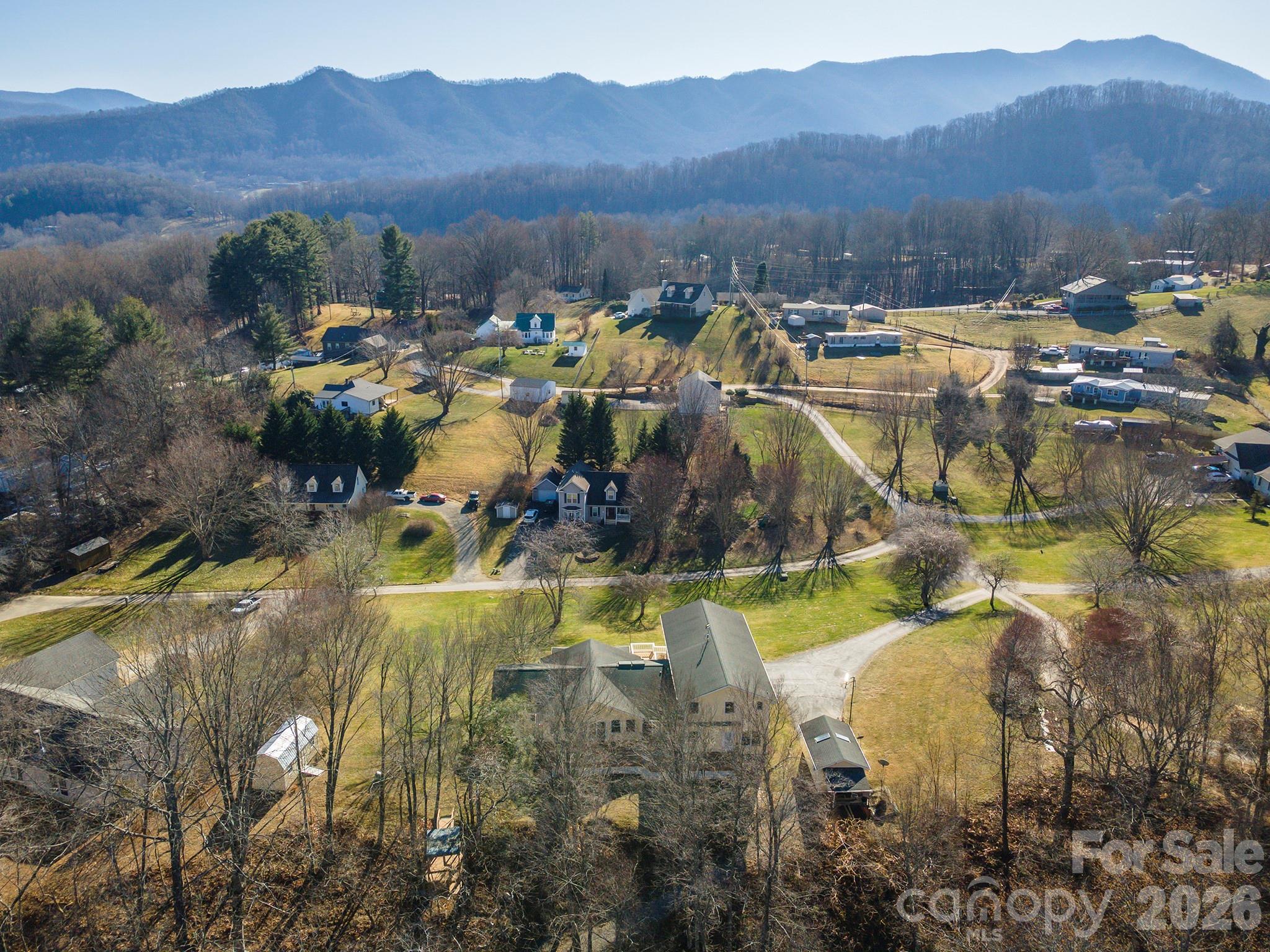 70 Midnight Lane Waynesville NC 28786