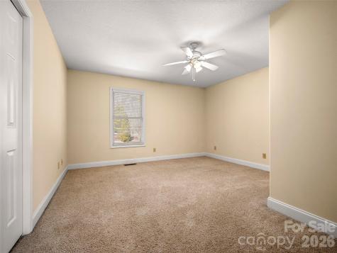 21 Holiday Drive Arden NC 28704