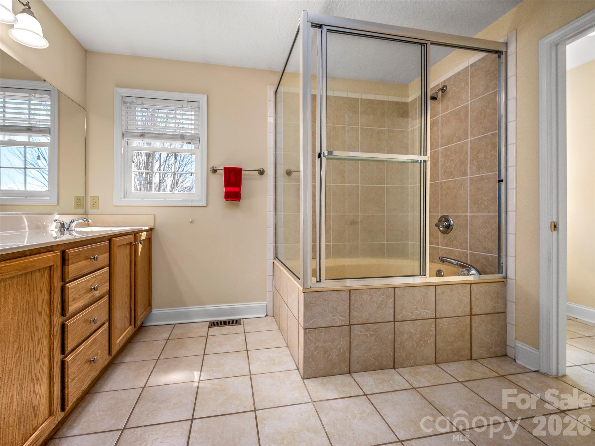 21 Holiday Drive Arden NC 28704