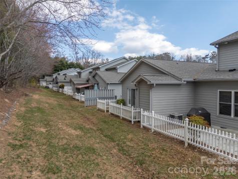 21 Holiday Drive Arden NC 28704