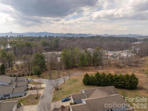 21 Holiday Drive Arden NC 28704