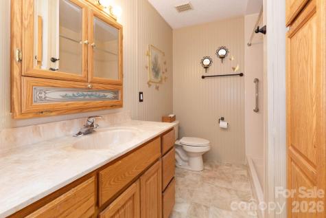 181 Leisure Ridge Drive Mars Hill NC 28754