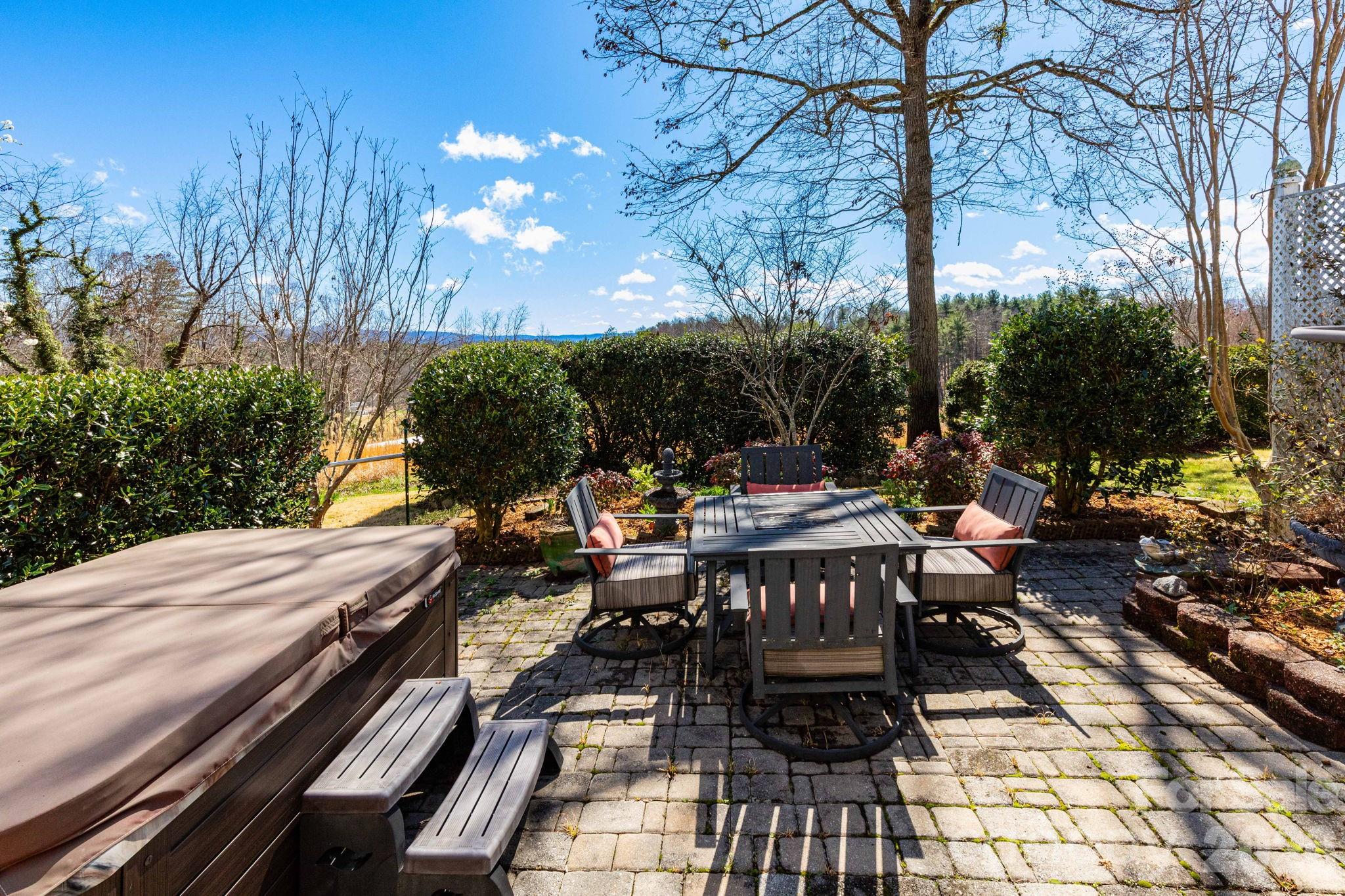 181 Leisure Ridge Drive Mars Hill NC 28754