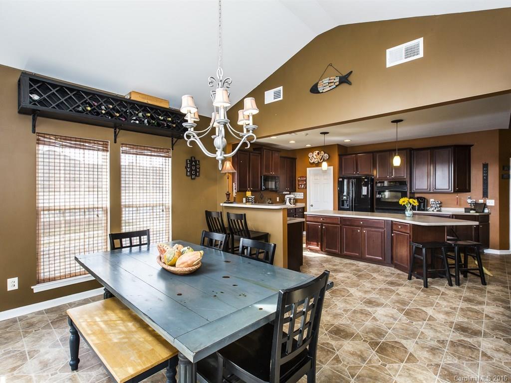 7706 Greylock Ridge Road Matthews NC 28105