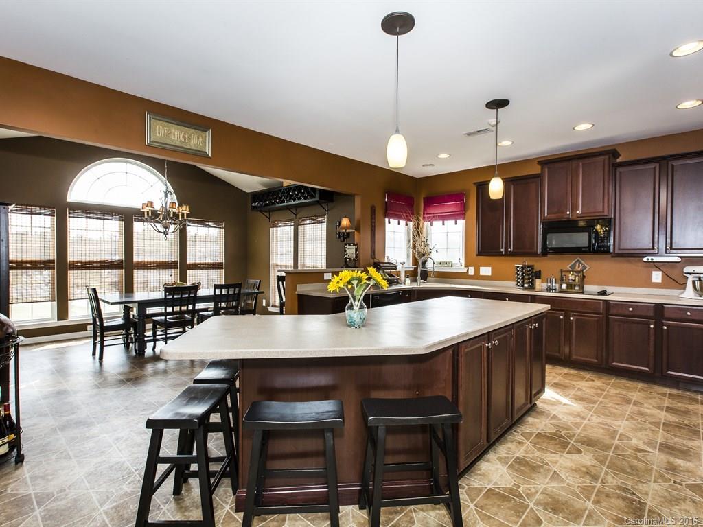 7706 Greylock Ridge Road Matthews NC 28105