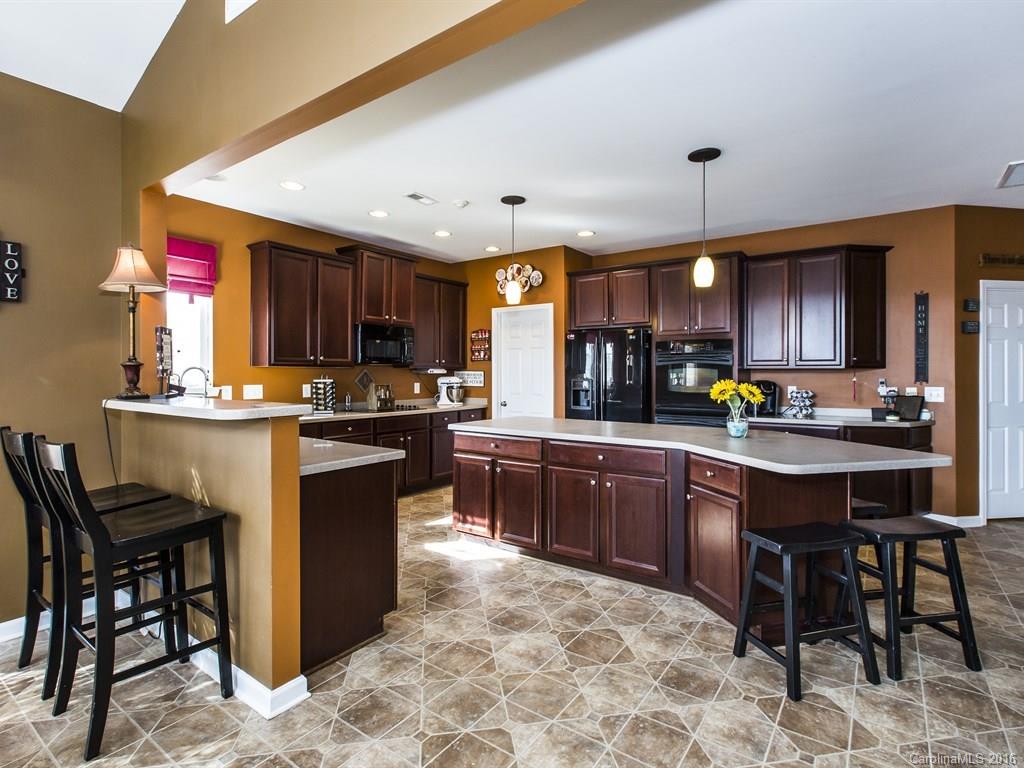 7706 Greylock Ridge Road Matthews NC 28105