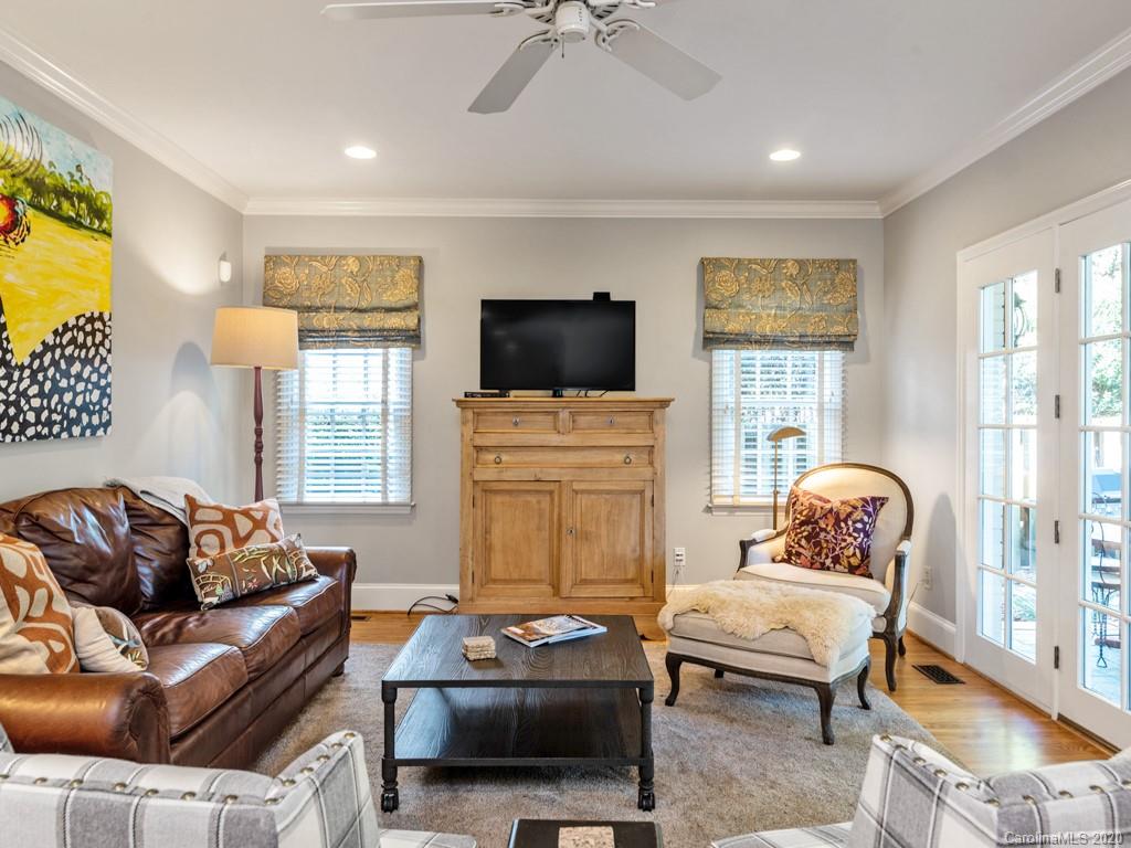 1708 Scotland Avenue Charlotte NC 28207