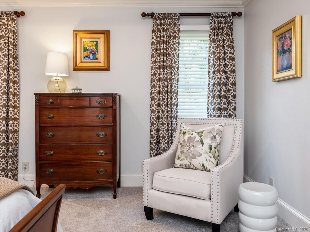 1708 Scotland Avenue Charlotte NC 28207