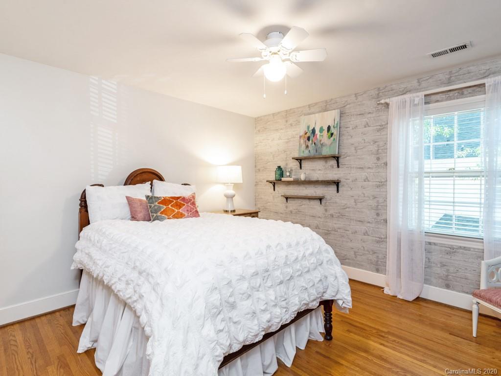 1708 Scotland Avenue Charlotte NC 28207