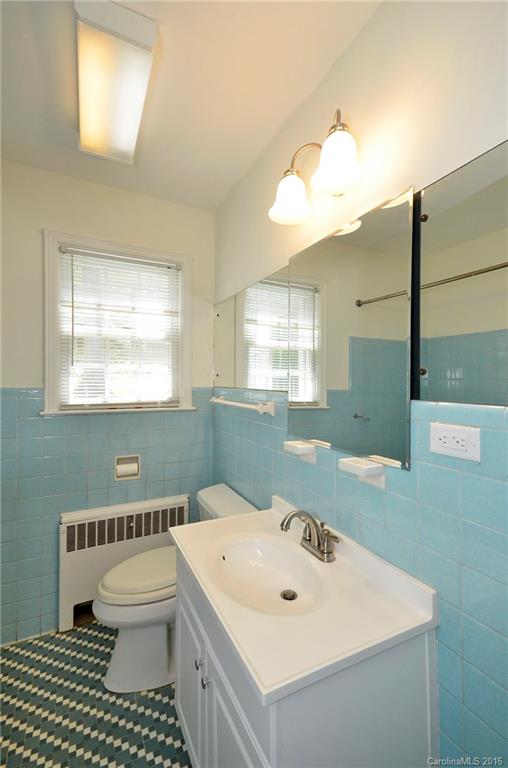 99 Gracelyn Road Asheville NC 28804