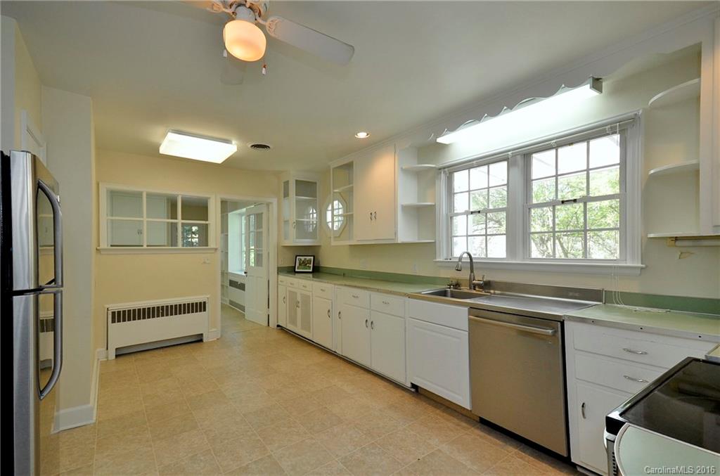 99 Gracelyn Road Asheville NC 28804