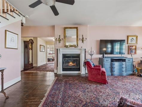 3 Perrion Avenue Weaverville NC 28787