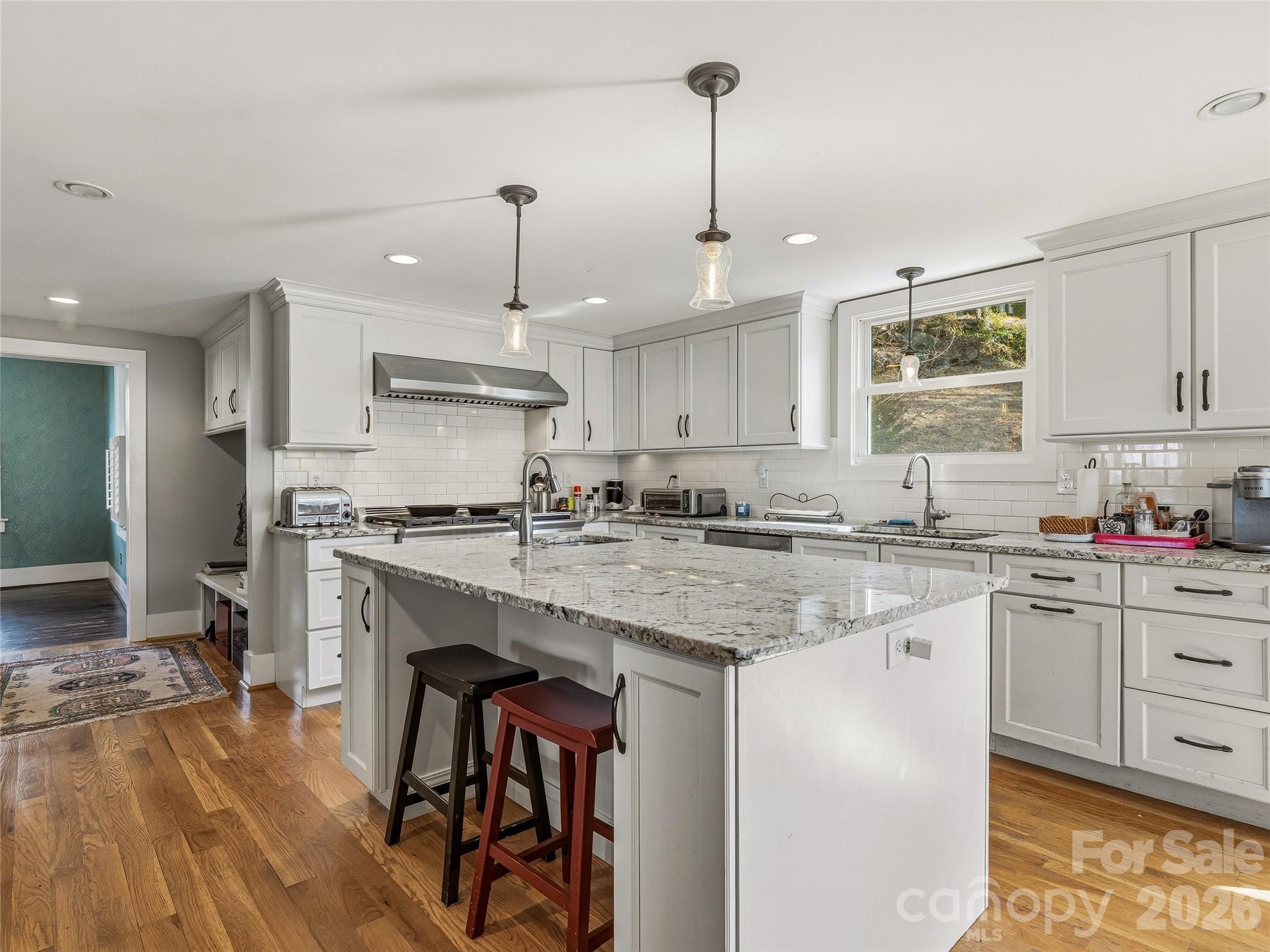 3 Perrion Avenue Weaverville NC 28787