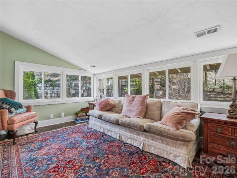 3 Perrion Avenue Weaverville NC 28787