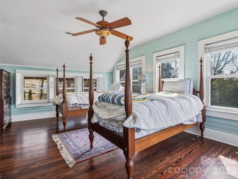 3 Perrion Avenue Weaverville NC 28787