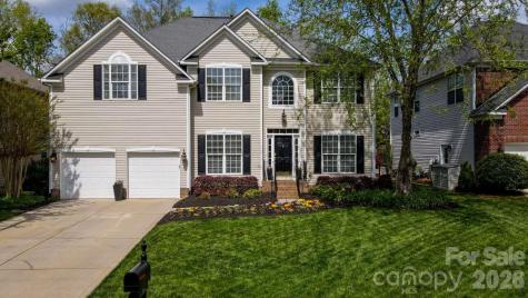 913 Grayscroft Drive Waxhaw NC 28173