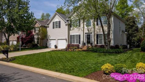 913 Grayscroft Drive Waxhaw NC 28173